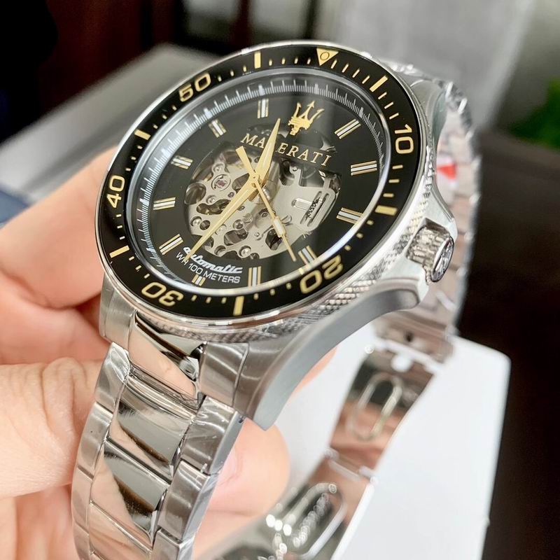 Maserati 43mm 48 (5)