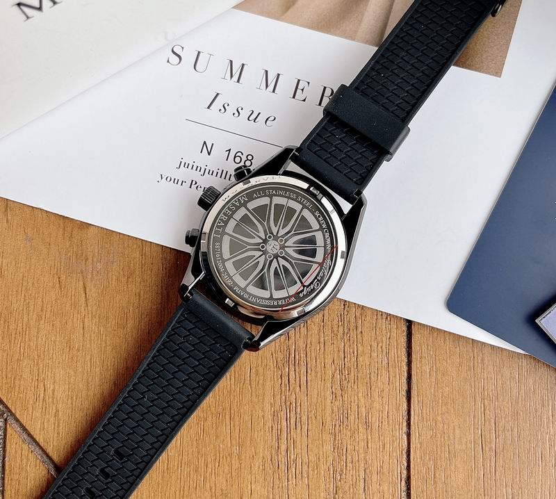 Maserati 43mm 72 (10)