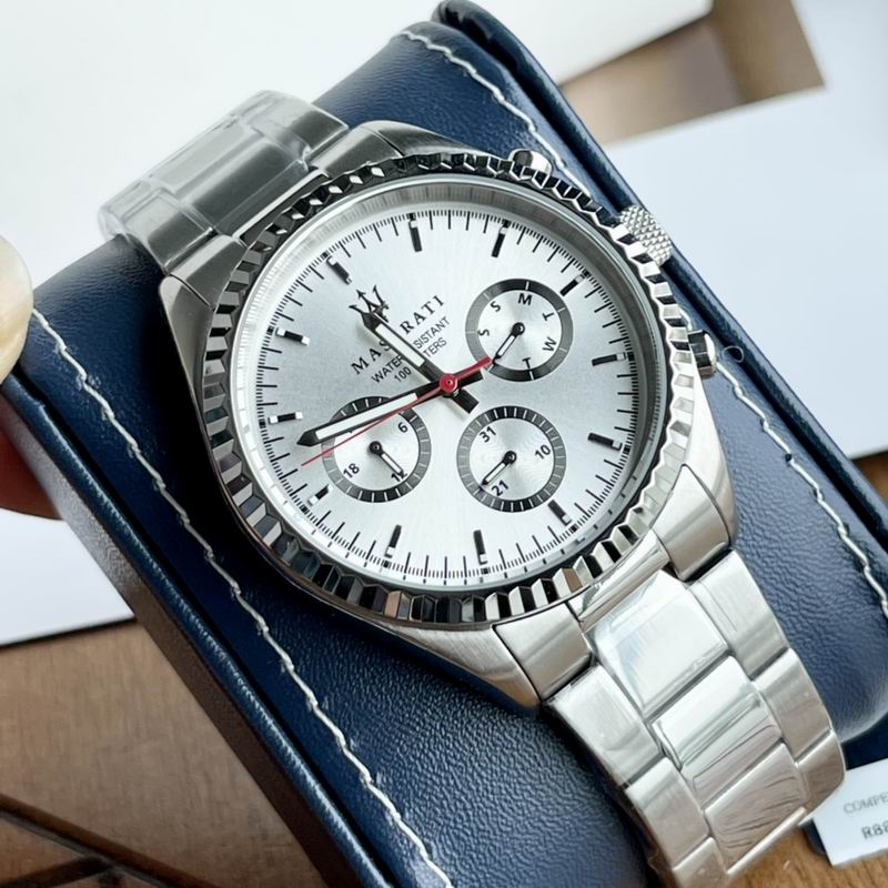 Maserati 43mm 74 (24)