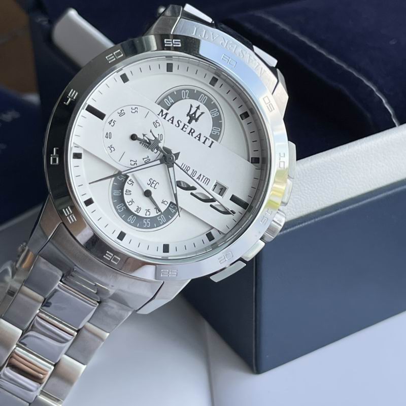 Maserati 44mm 75 (11)