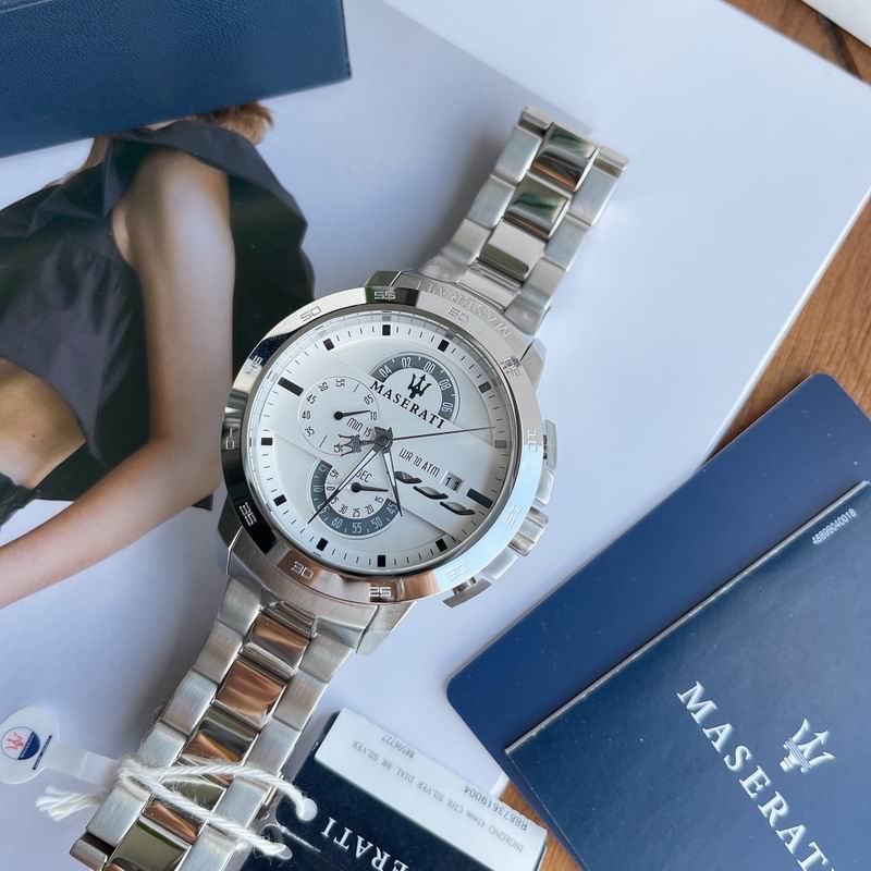 Maserati 44mm 75 (13)