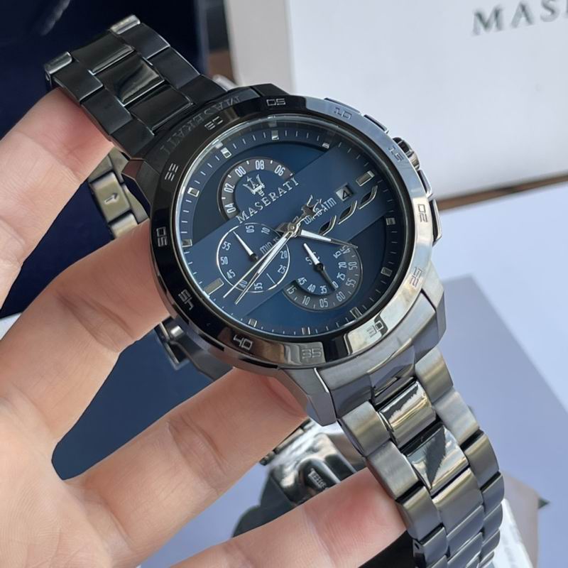 Maserati 44mm 75 (3)