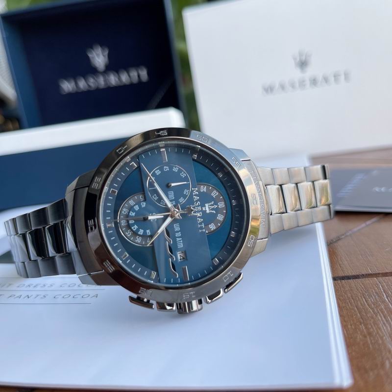 Maserati 44mm 75 (8)