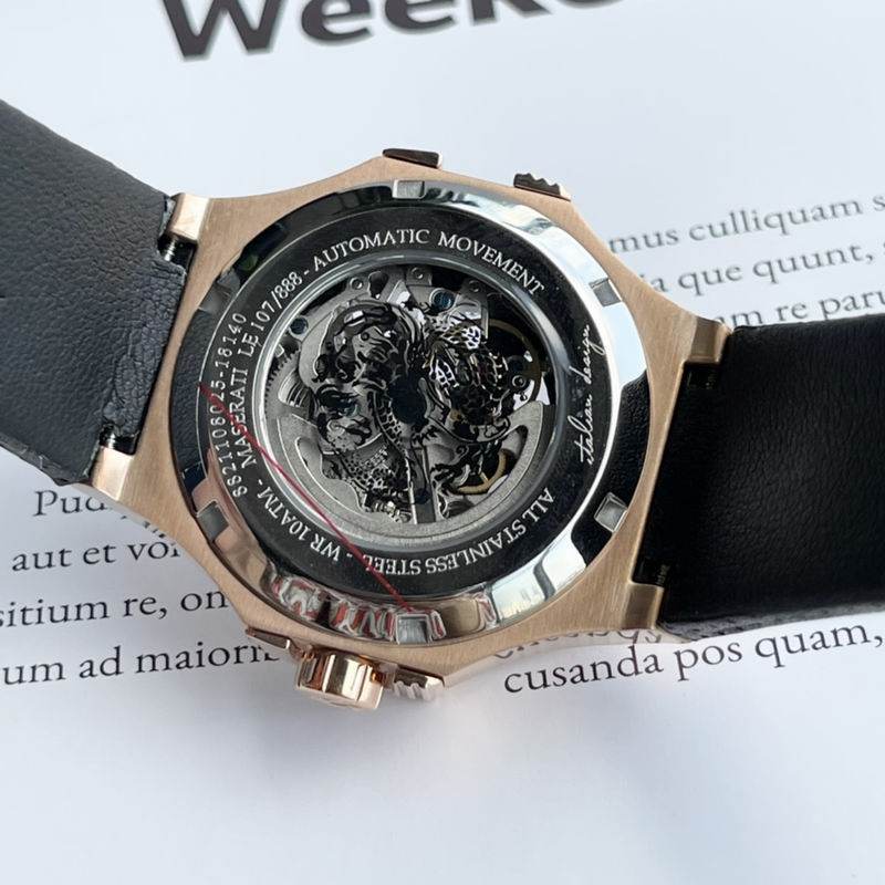 Maserati 44mm 88 (10)