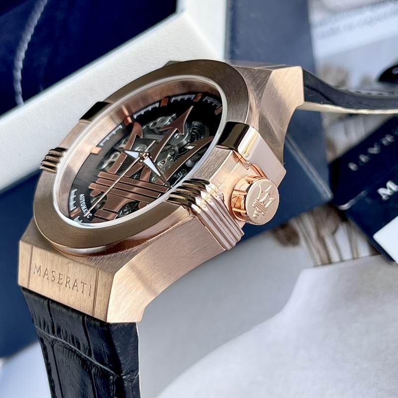 Maserati 44mm 88 (21)