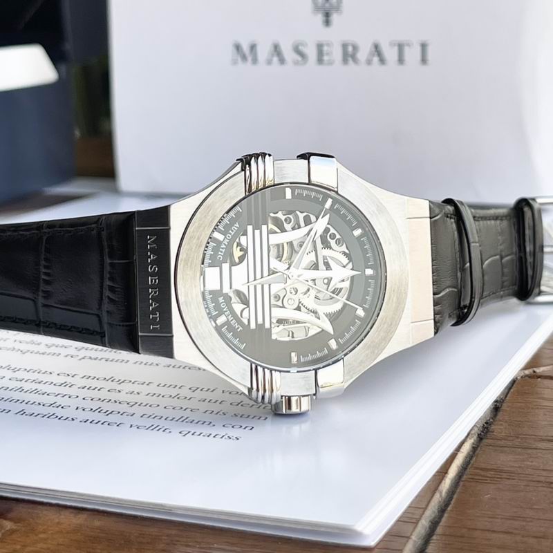 Maserati 44mm 88 (3)