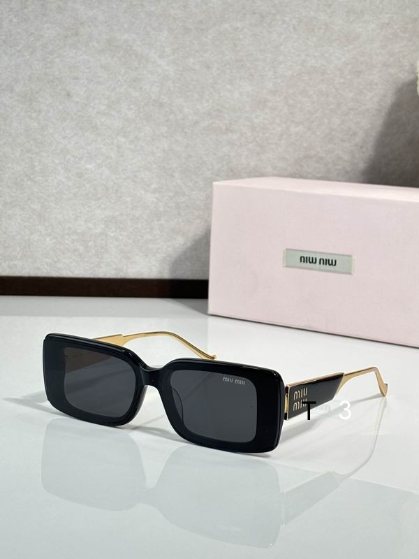 MiuMiu 713LV 50 19-145 c01