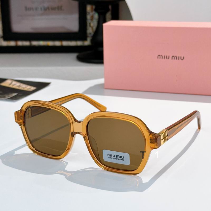 MiuMiu 9521 56-18-137 a02