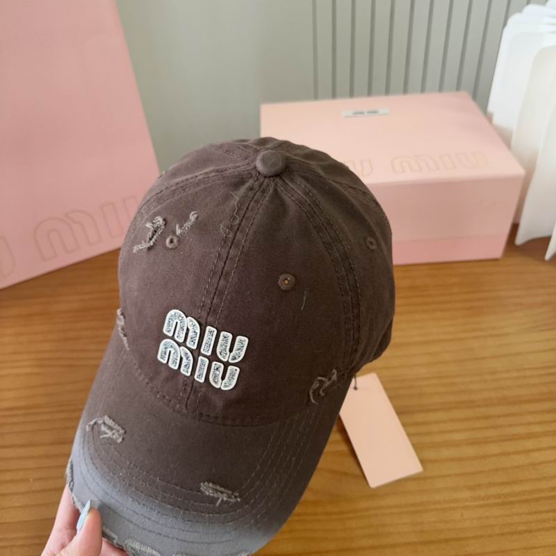 Miumiu Cap (476)