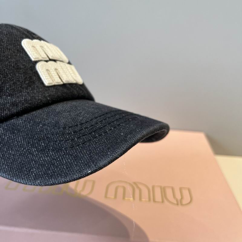 Miumiu Cap (805)