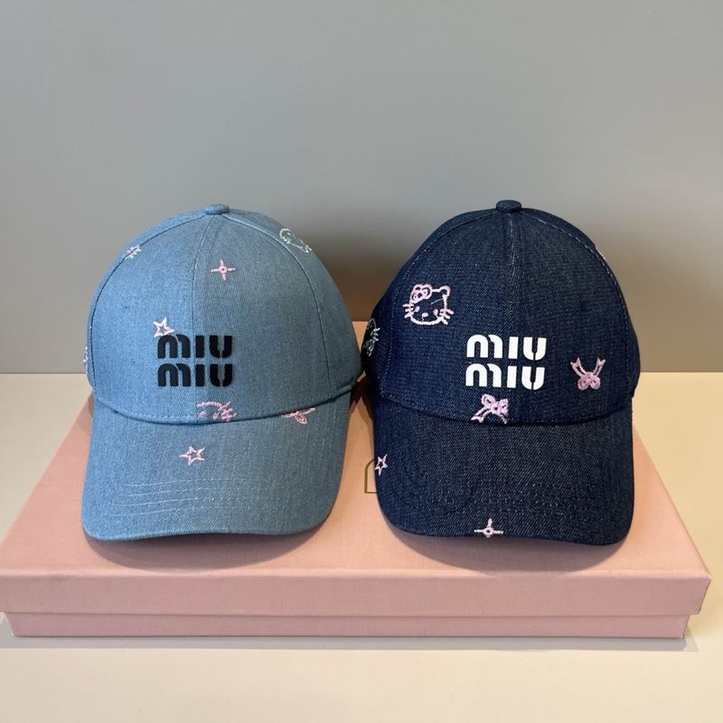 Miumiu Cap (837)