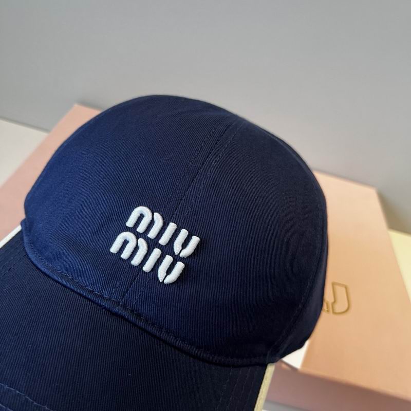Miumiu Cap (870)