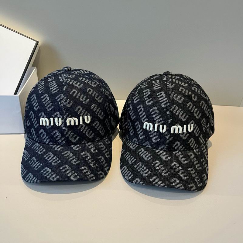 Miumiu Cap (908)