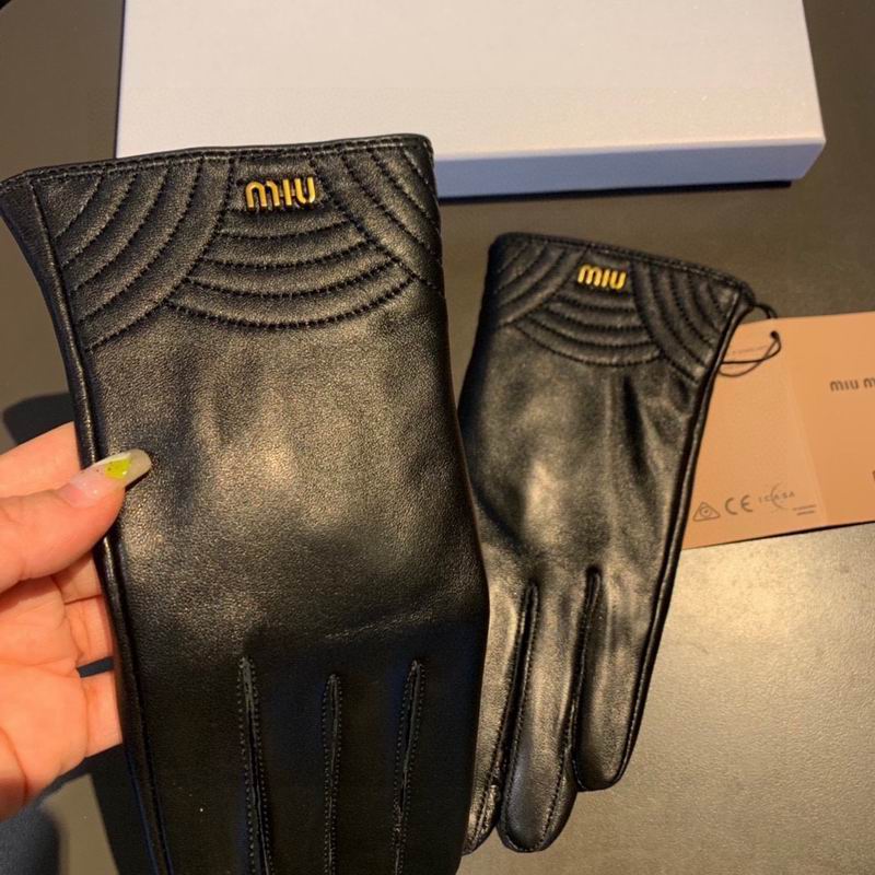 Miumiu Gloves M L 10 (5)