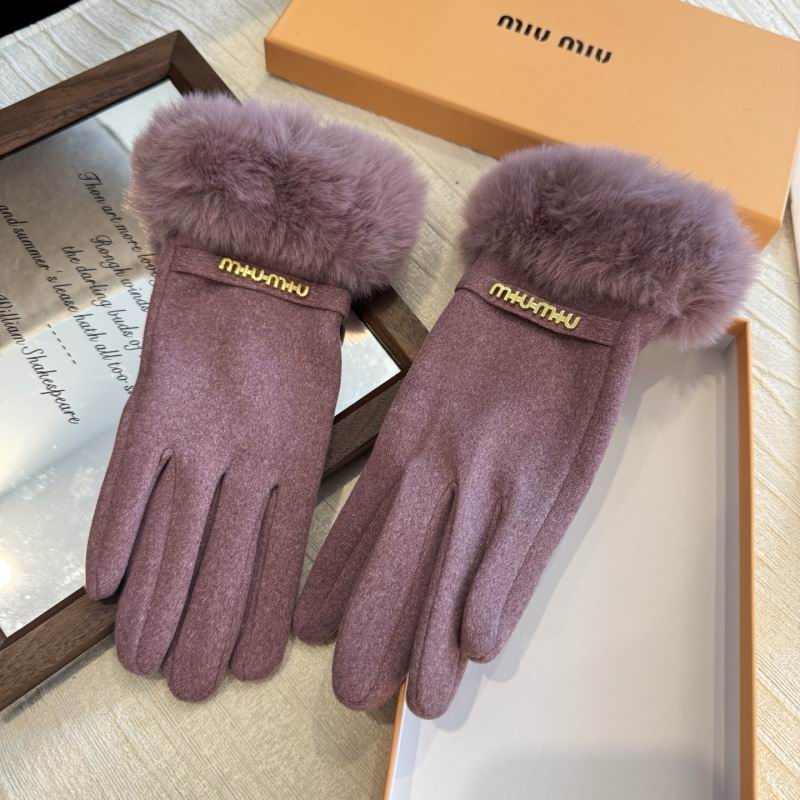 Miumiu Gloves hm (31)