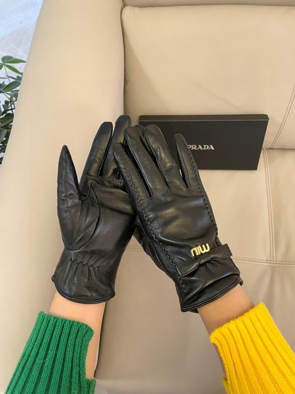 Miumiu Gloves hm (43)