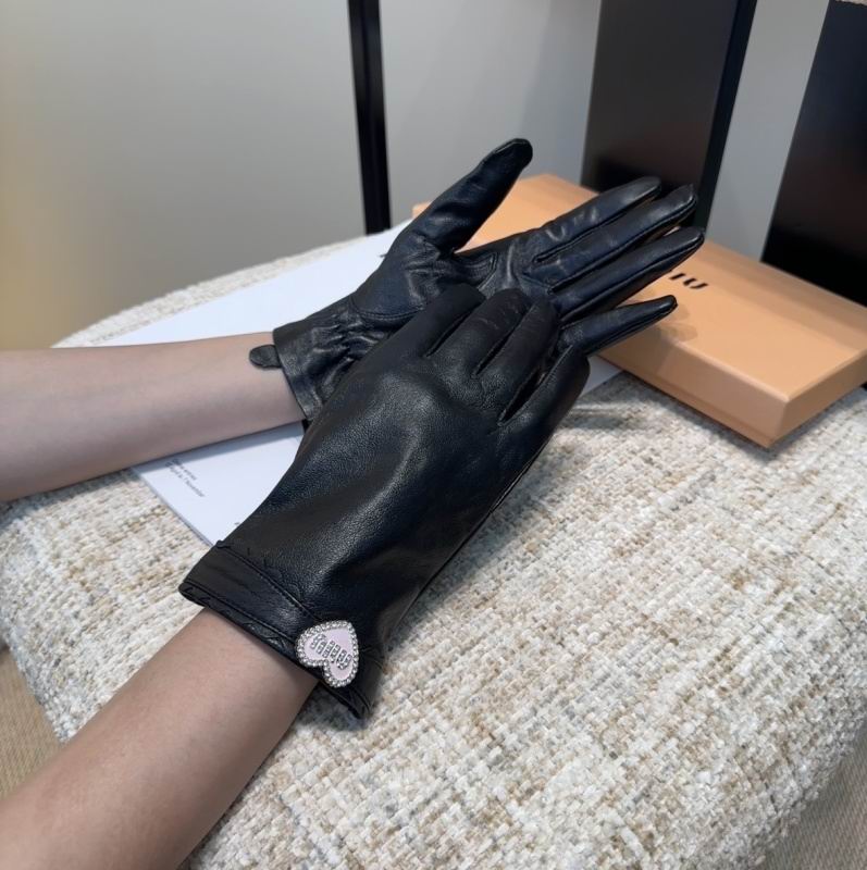 Miumiu Gloves hm (50)