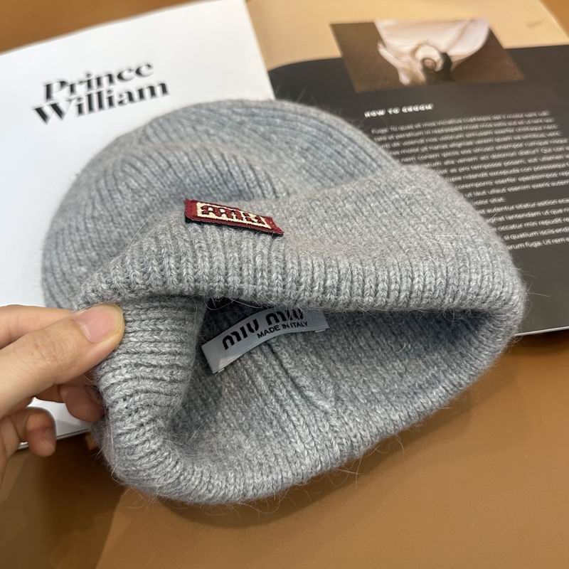 Miumiu Hat (1523)