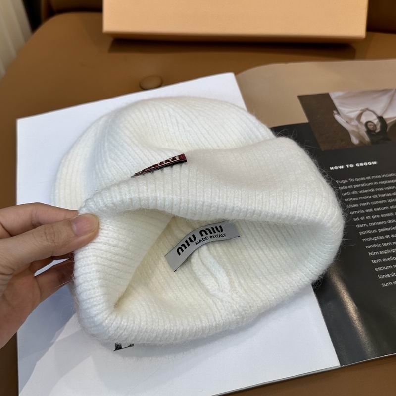 Miumiu Hat (1550)