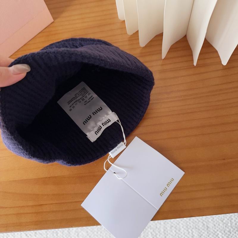 Miumiu Hat (577)