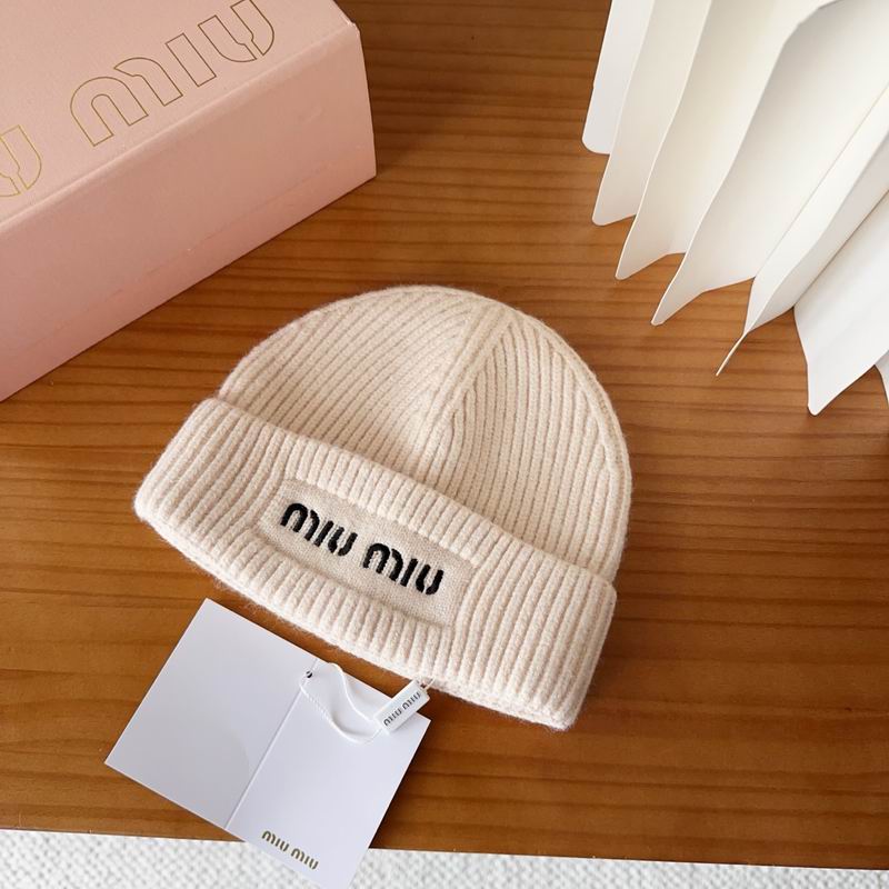 Miumiu Hat (588)