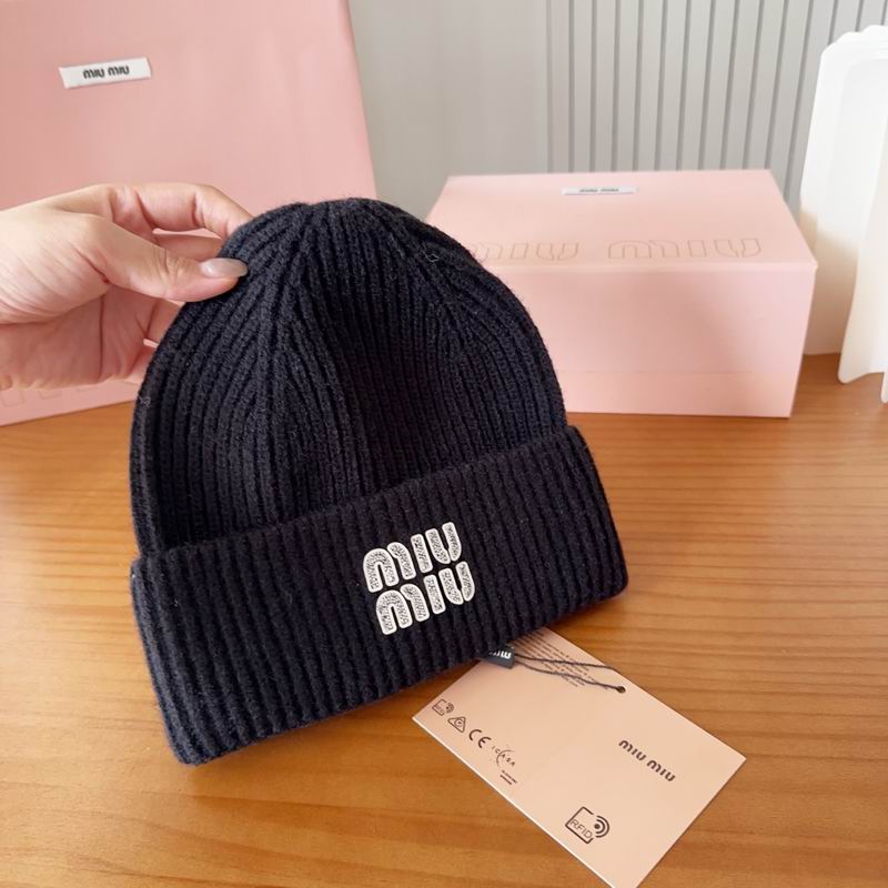 Miumiu Hat (655)