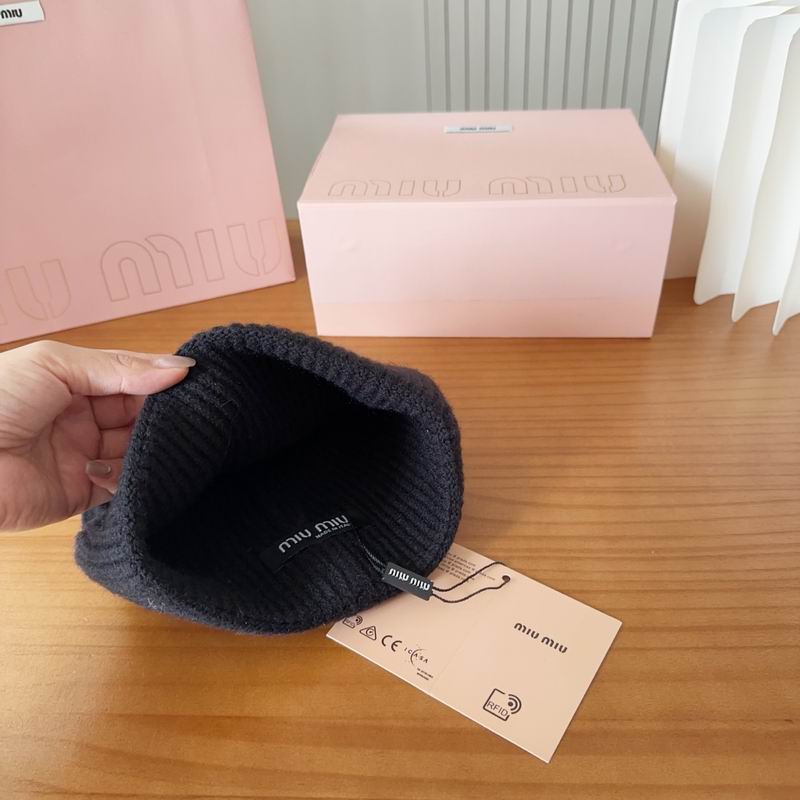 Miumiu Hat (656)
