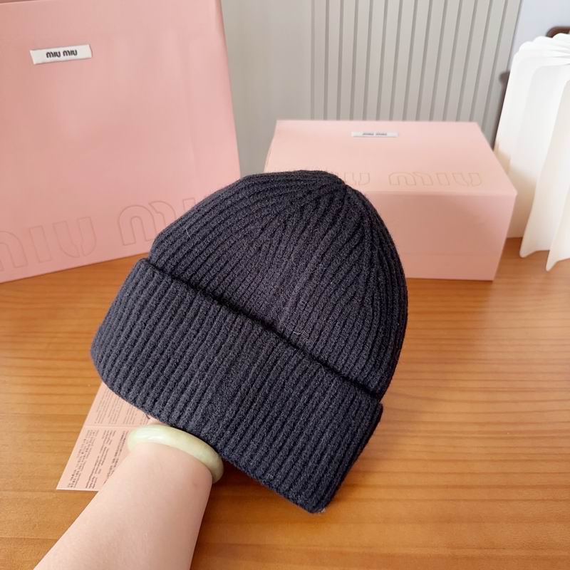 Miumiu Hat (657)