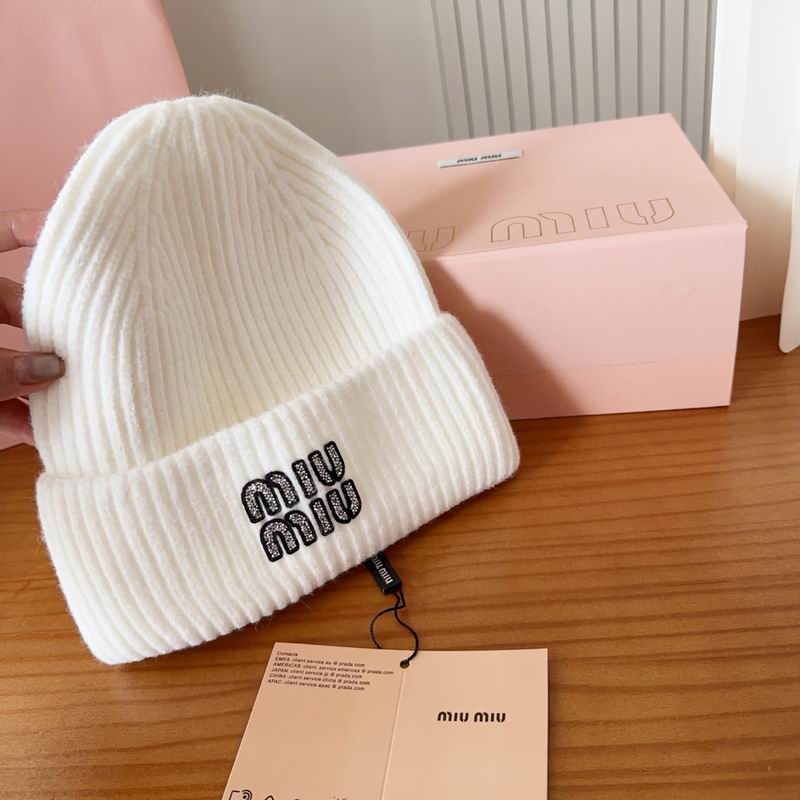 Miumiu Hat (672)