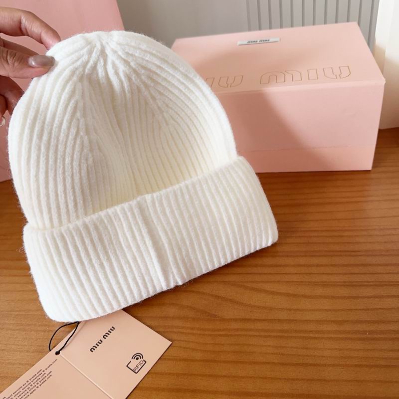 Miumiu Hat (675)
