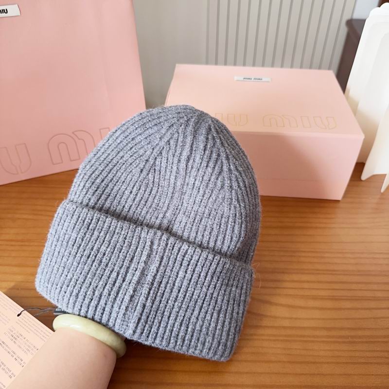 Miumiu Hat (685)