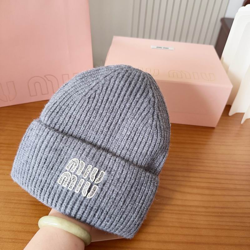 Miumiu Hat (686)