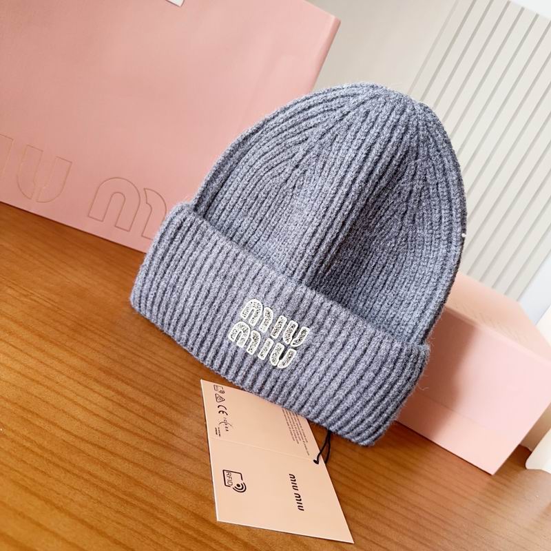 Miumiu Hat (688)
