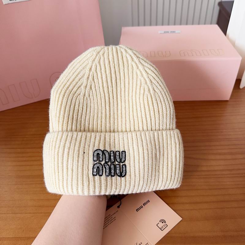 Miumiu Hat (692)