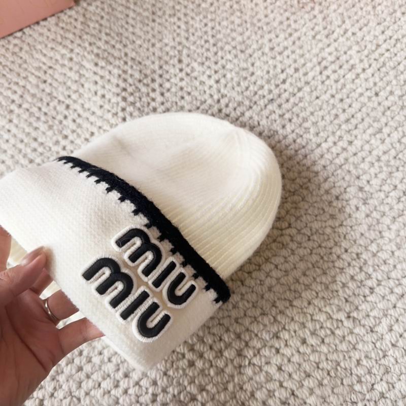 Miumiu Hat (871)
