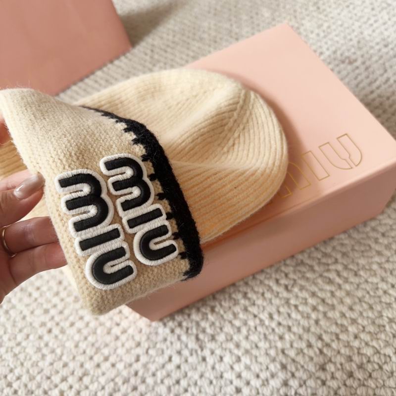 Miumiu Hat (875)