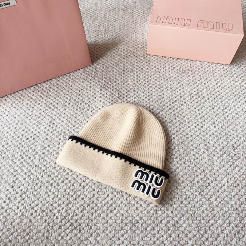 Miumiu Hat (877)