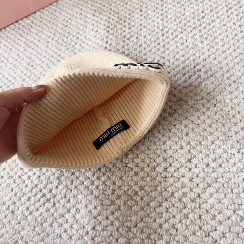 Miumiu Hat (878)
