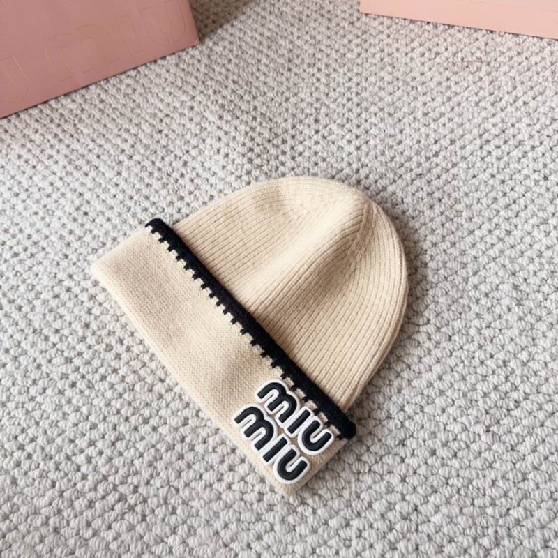 Miumiu Hat (881)