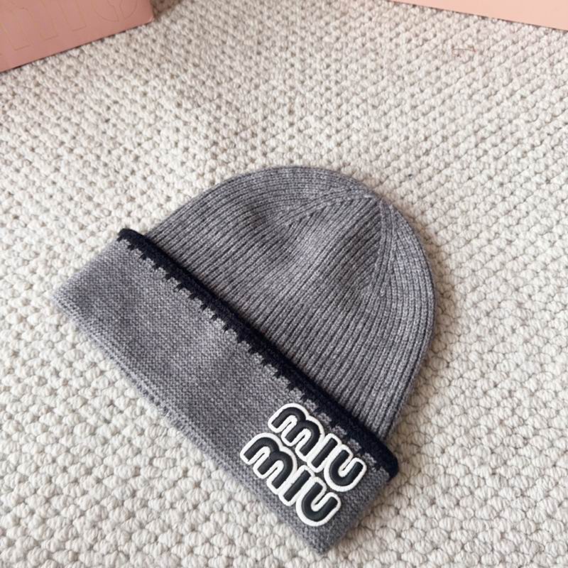 Miumiu Hat (886)