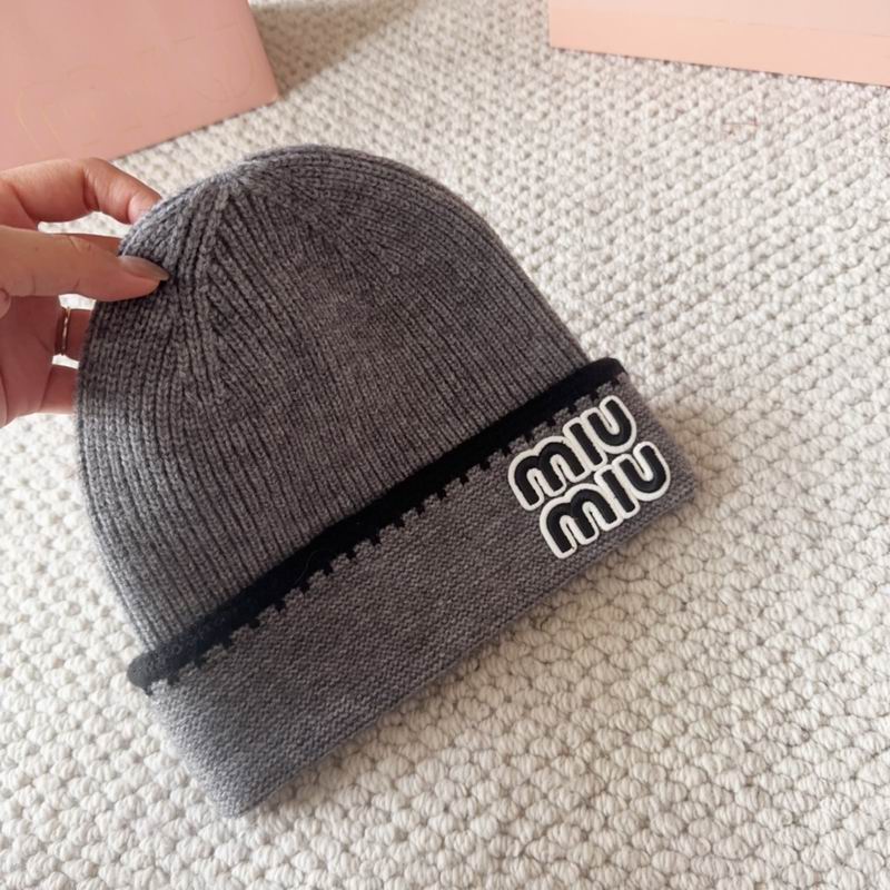 Miumiu Hat (889)