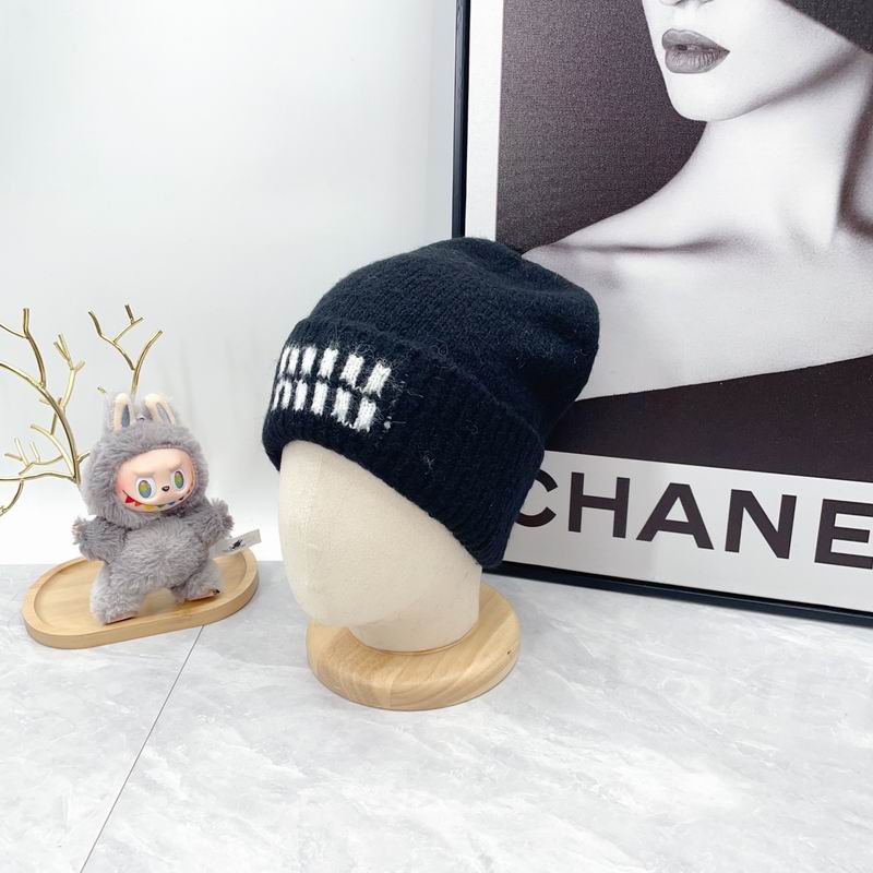 Miumiu Hat dx (1000)