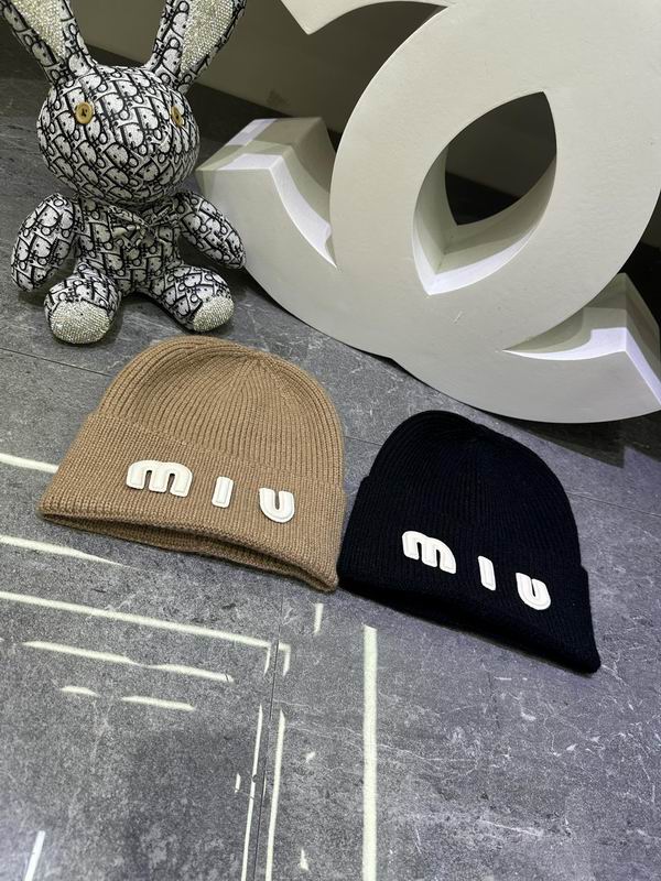 Miumiu Hat dx (1026)