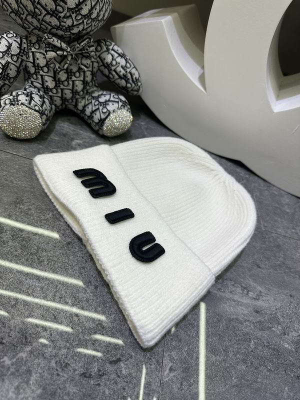 Miumiu Hat dx (1049)