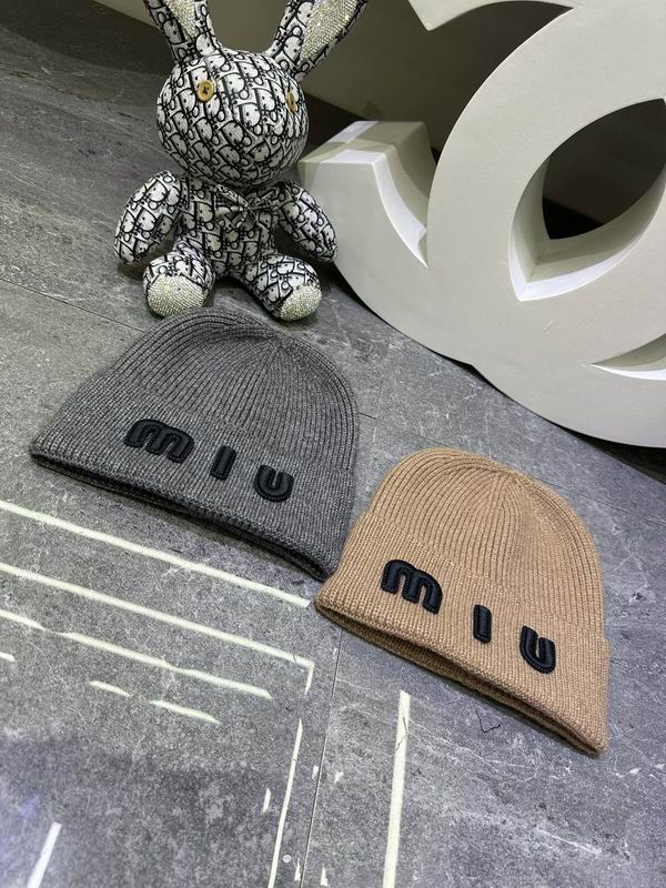 Miumiu Hat dx (1051)