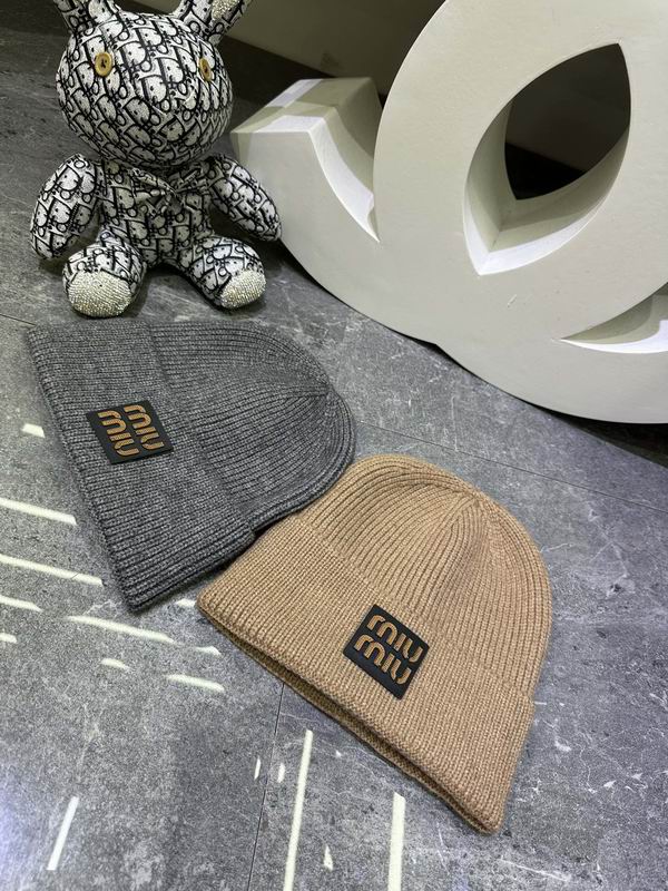 Miumiu Hat dx (1057)