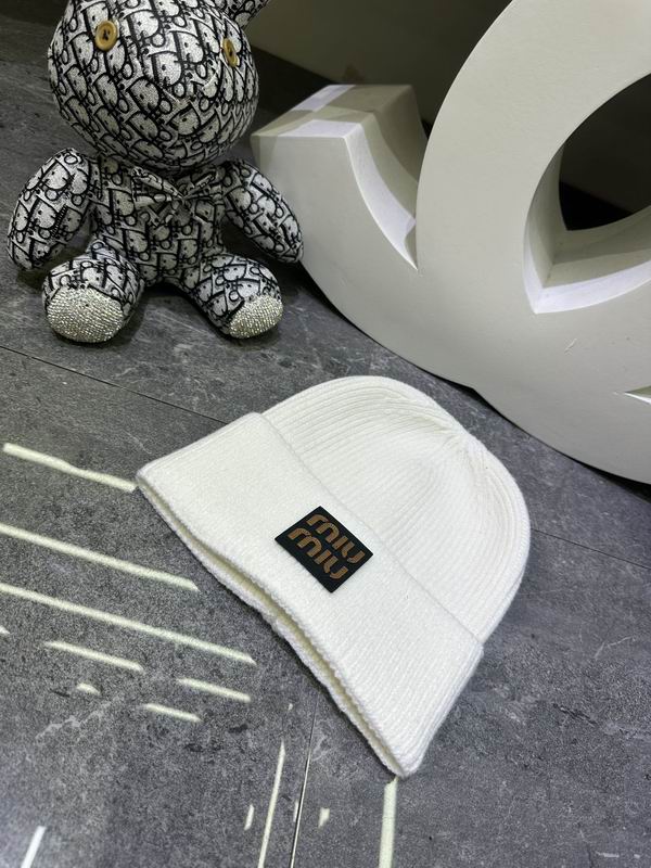 Miumiu Hat dx (1060)