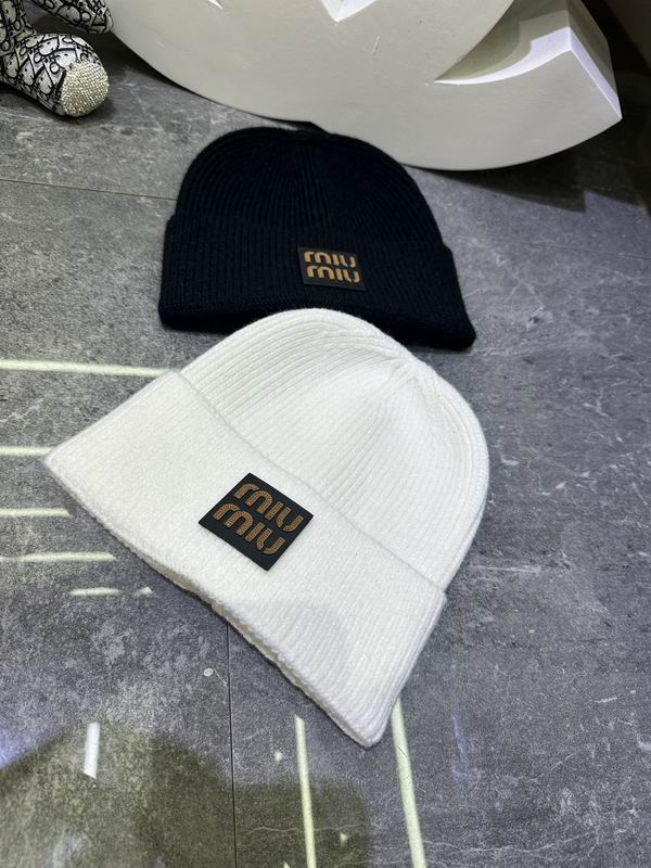 Miumiu Hat dx (1061)