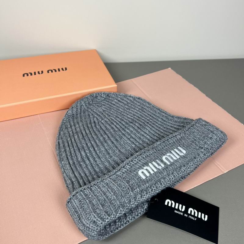 Miumiu Hat dx (697)