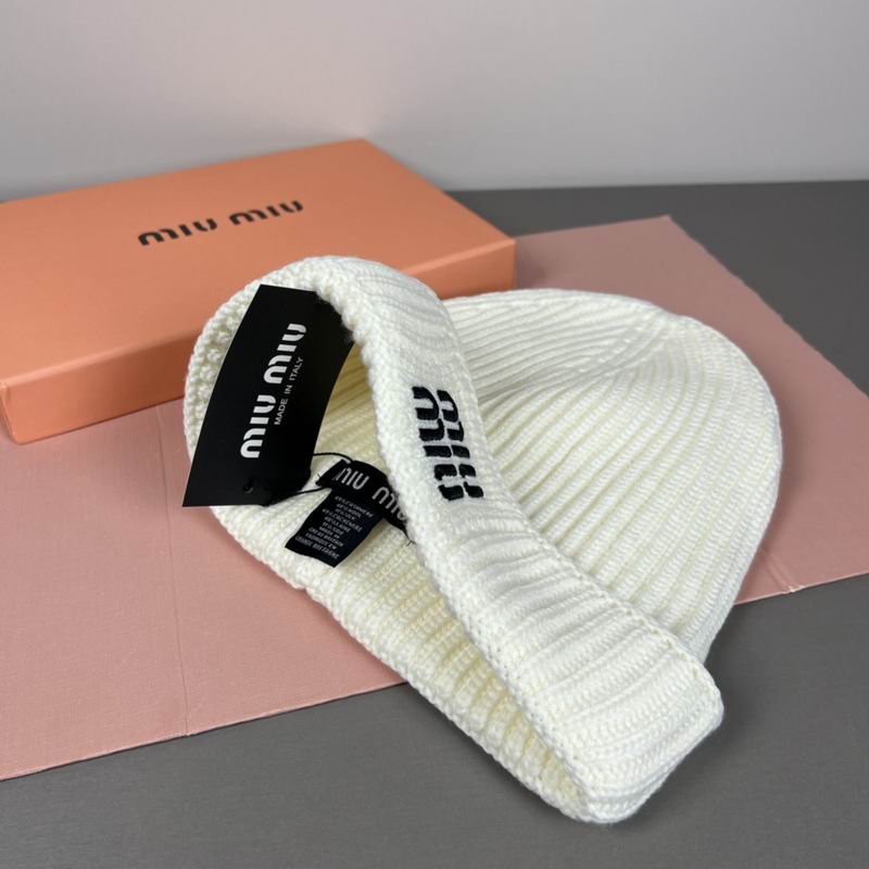 Miumiu Hat dx (702)